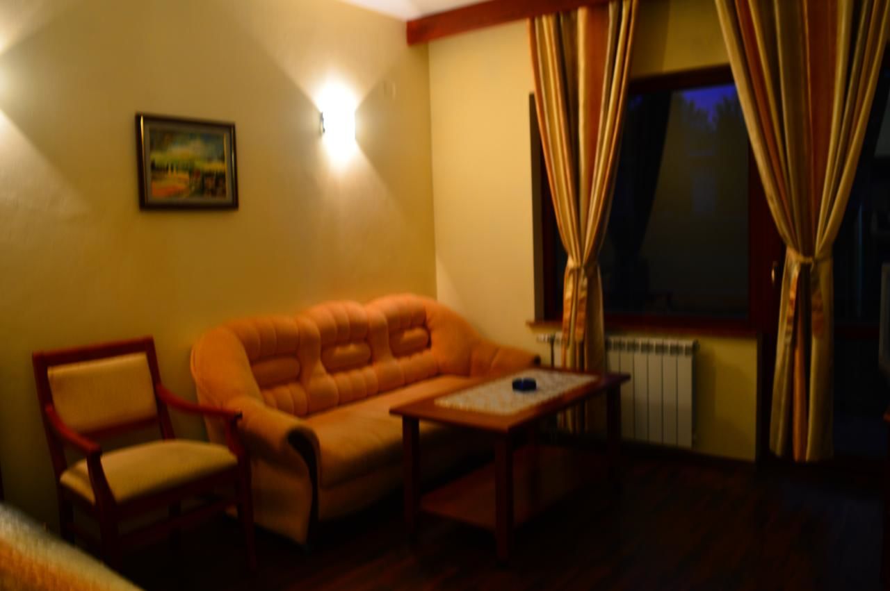 Отель Family Hotel Krusharskata Kashta Говедарци-6